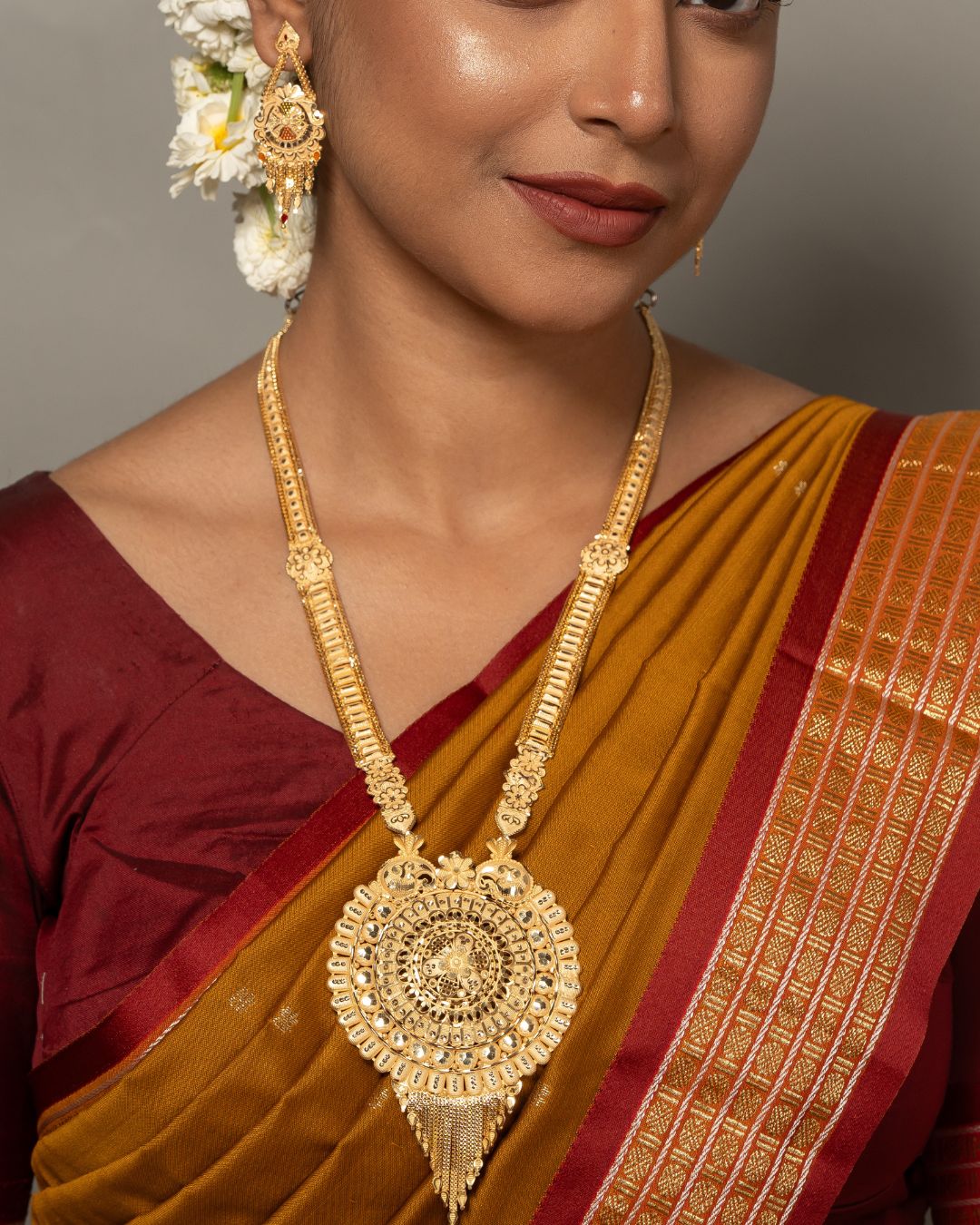 Aishwarya Chakra Royale Jewellery Set – Antique Matte Gold-Plated Necklace & Earrings Set