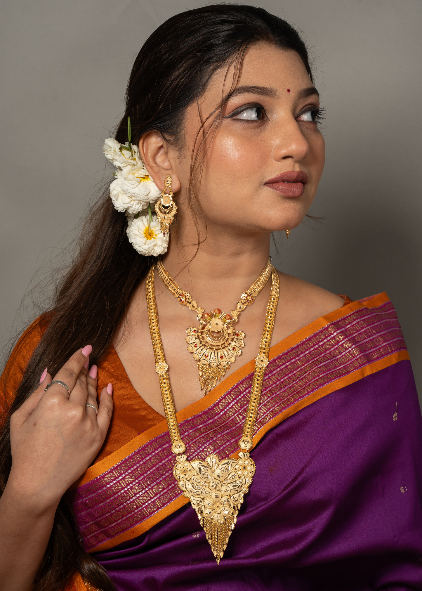 Aishwarya Lakshmi Hridaya Royal Jewellery Set – Antique Matte Gold-Plated Necklace With Matching Earrings