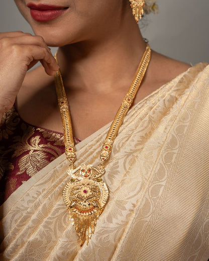 Aishwarya Rajsi Vaibhav Royal Jewellery Set – Antique Matte Gold-Plated Necklace With Matching Earrings