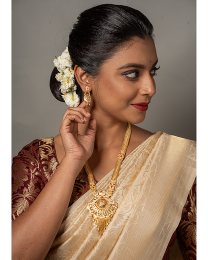 Aishwarya Surya Kanti Heritage Jewellery Set – Antique Matte Gold-Plated Necklace & Earrings Set